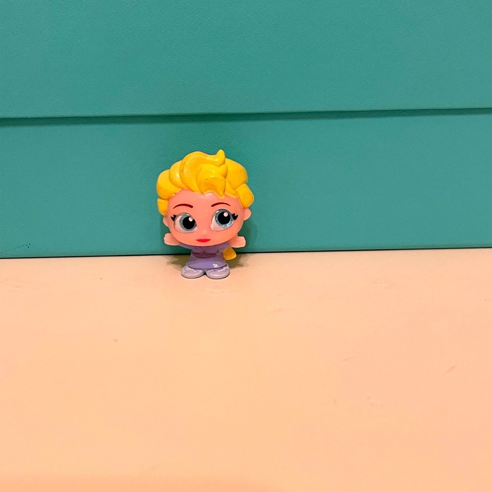 Disney Doorables Elsa